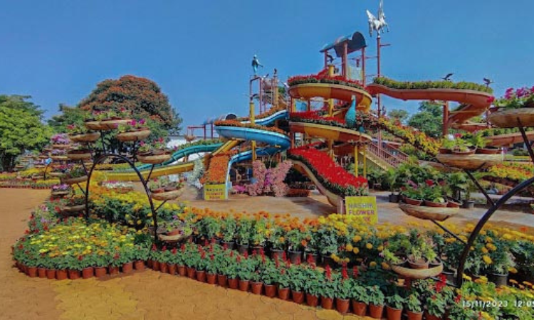 flower park in nashik